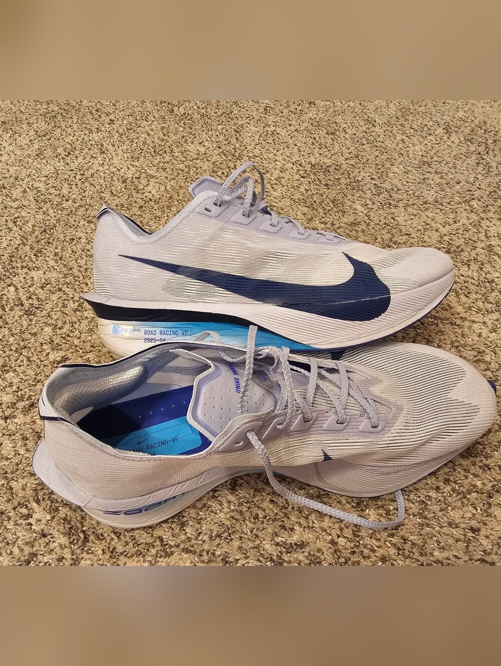Nike Vaporfly 4 Running Shoes Mens 10.5